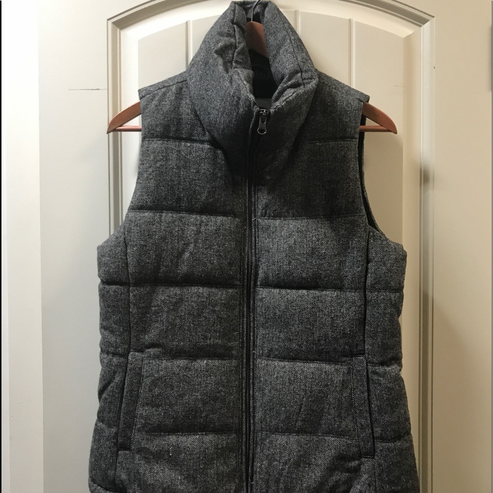 Old Navy Heathered Gray Puffer Jacket